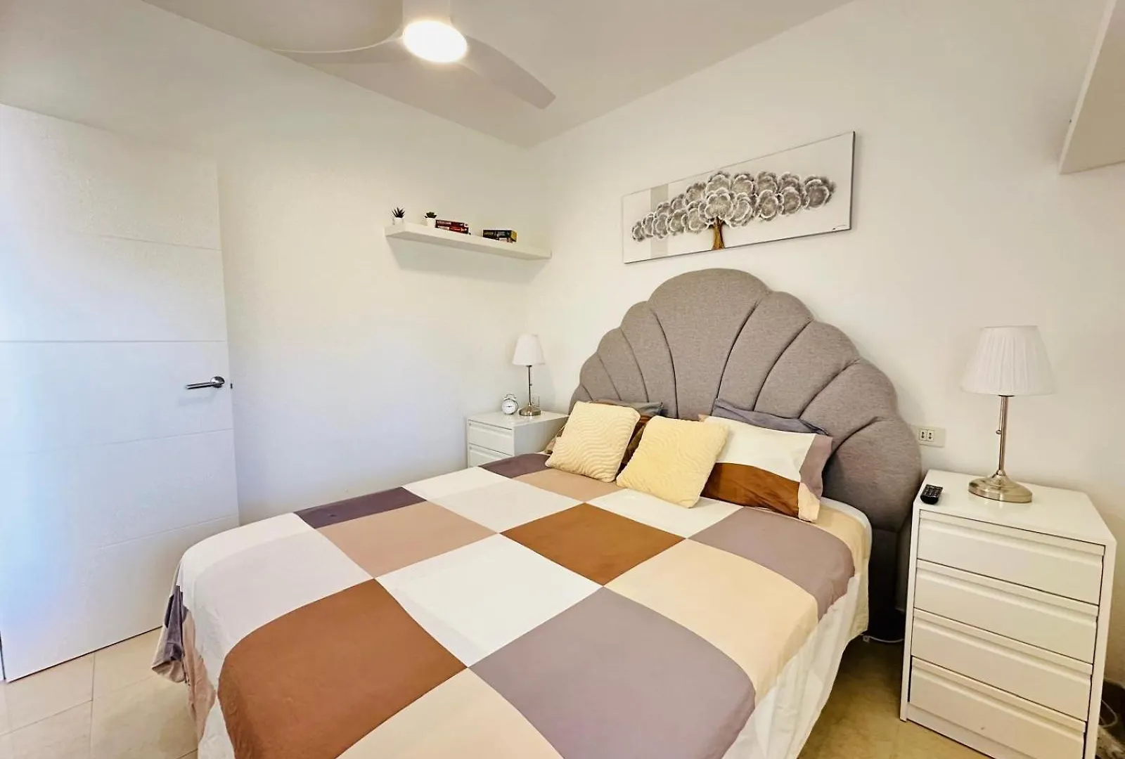 Apartment In Front Of The Ocean Los Cristianos  Spain
